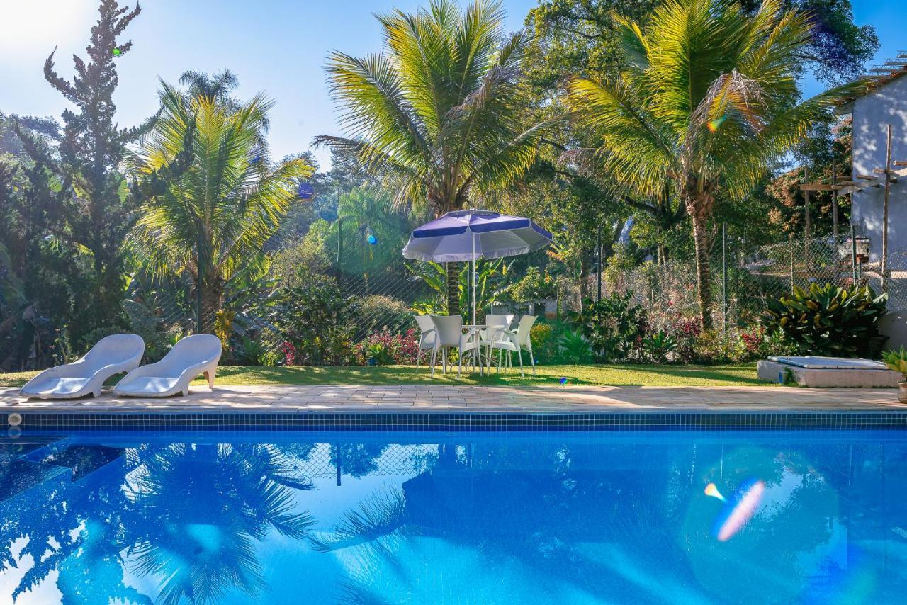 Refúgio Familiar: Piscina, Churrasqueira E Wi-fi Rápido Perto De Sp